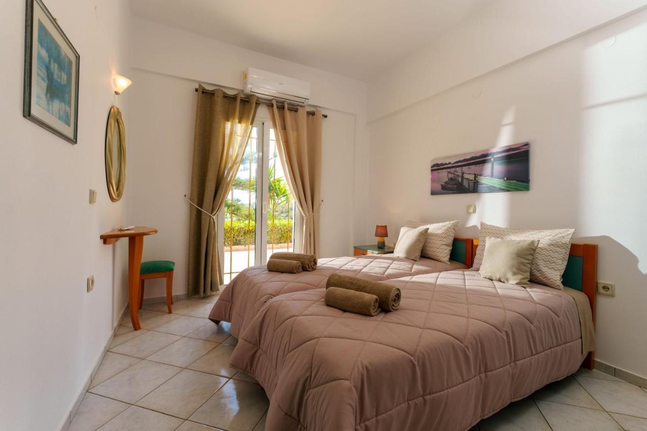 Fnk Apartments With Sea View Agia Pelagia  Bagian luar foto