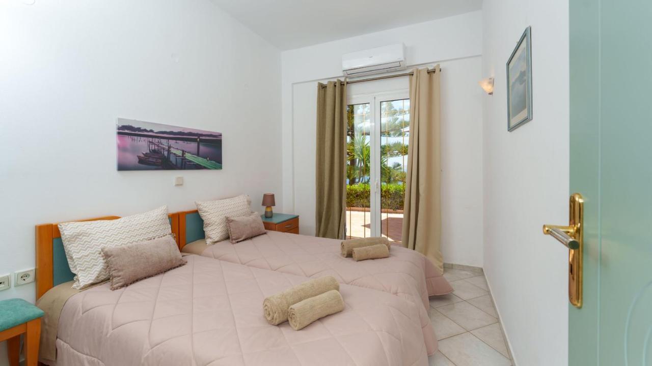 Fnk Apartments With Sea View Agia Pelagia  Bagian luar foto